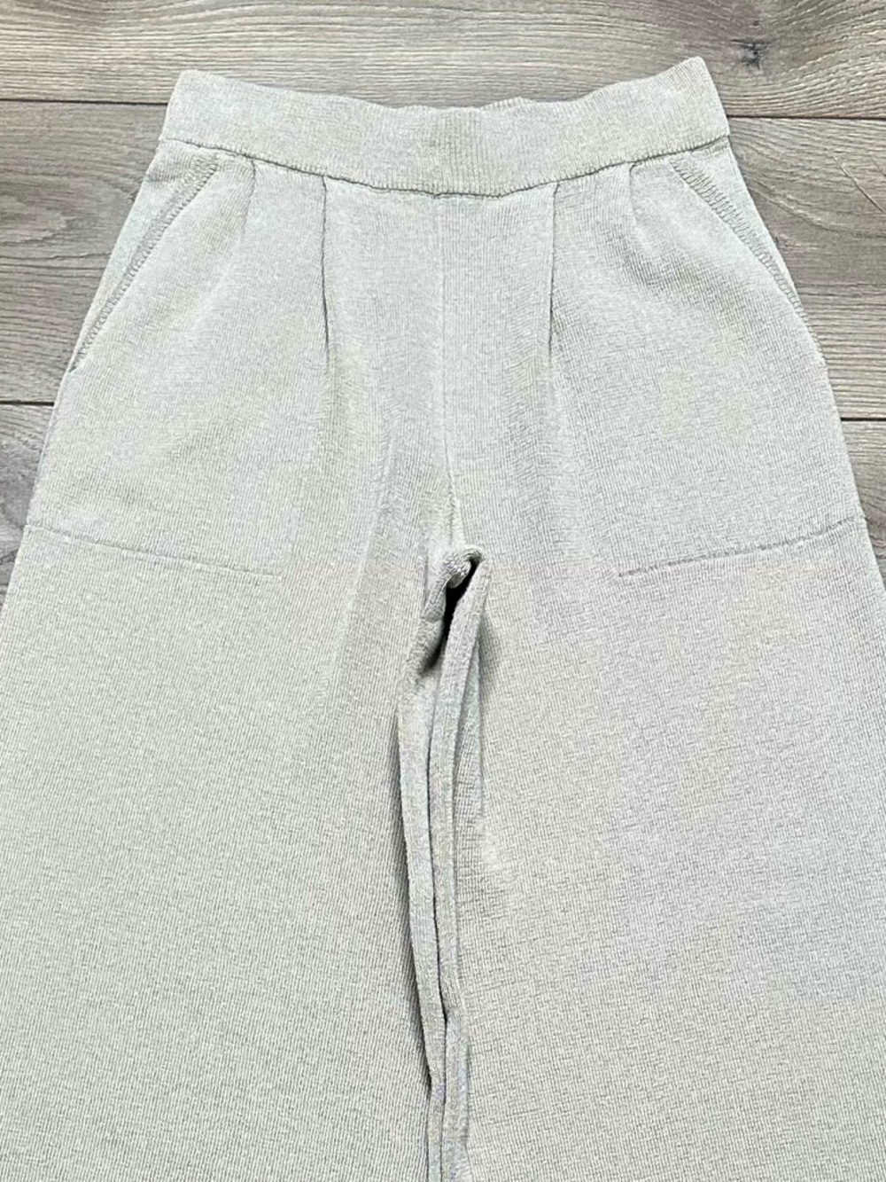 Free People Beach Freya Knit Balloon
Tapered Wide Leg Boho Chic Pants Tan Small - Picture 3 of 13